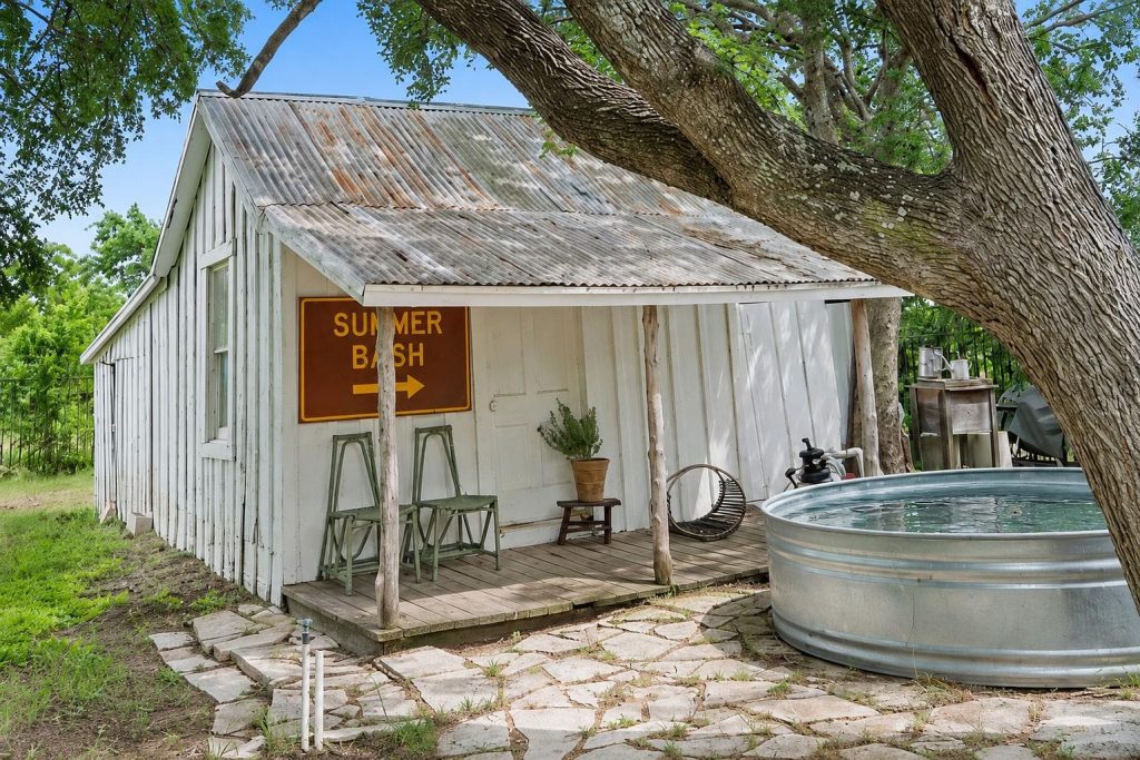 17919 Manda Carlson Road