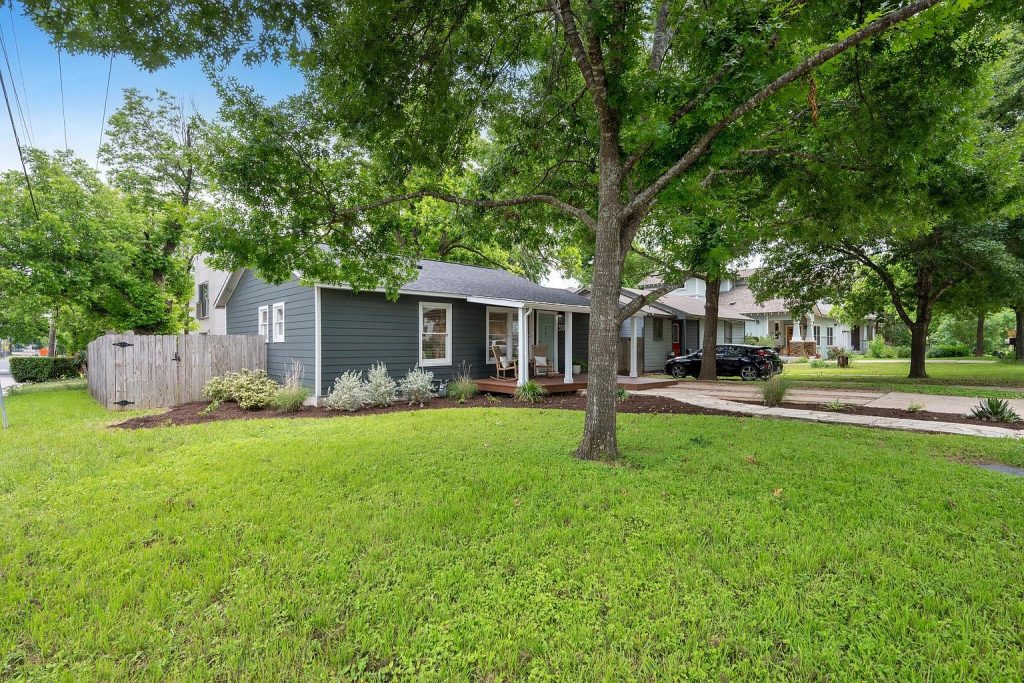 5517 Avenue G #A