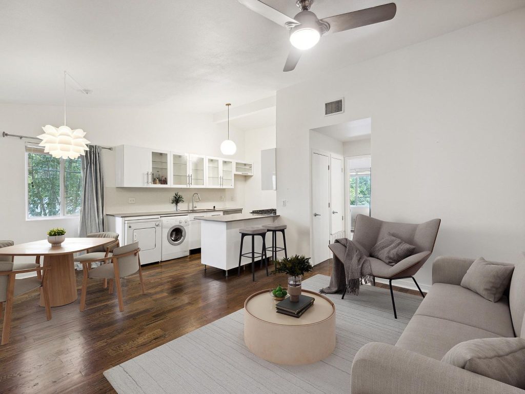 1503 W 9th Street APT 204