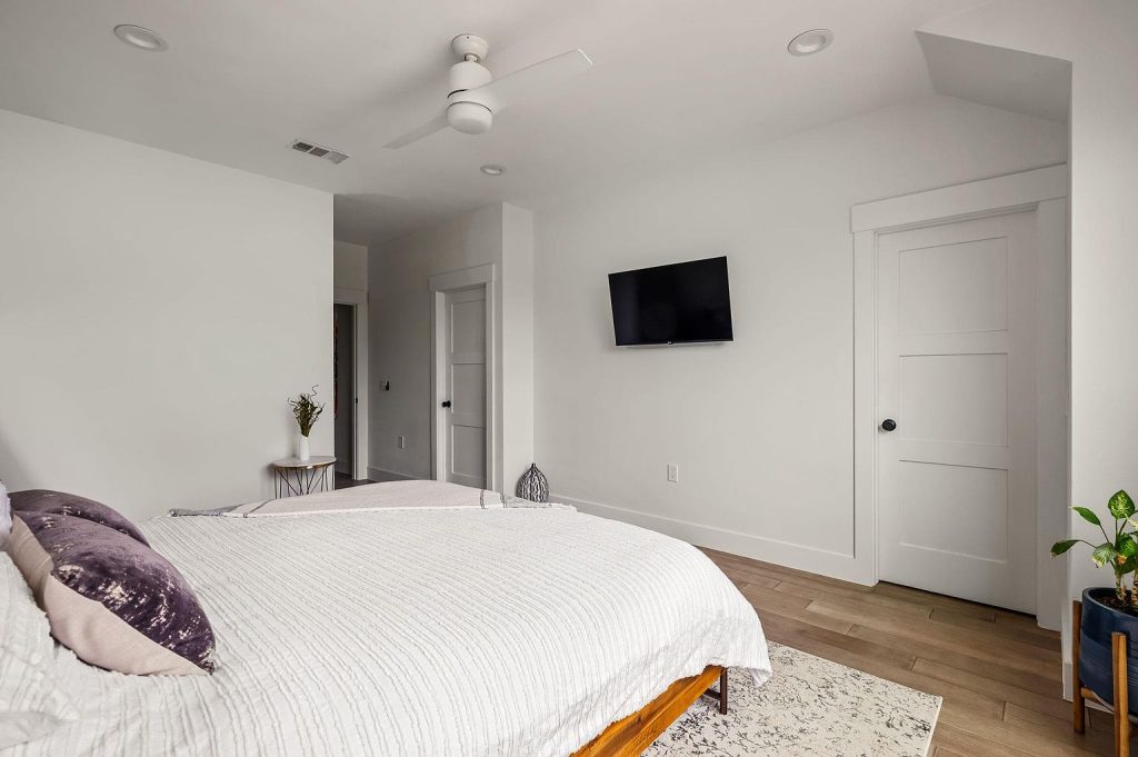 4405 Jinx Avenue #1