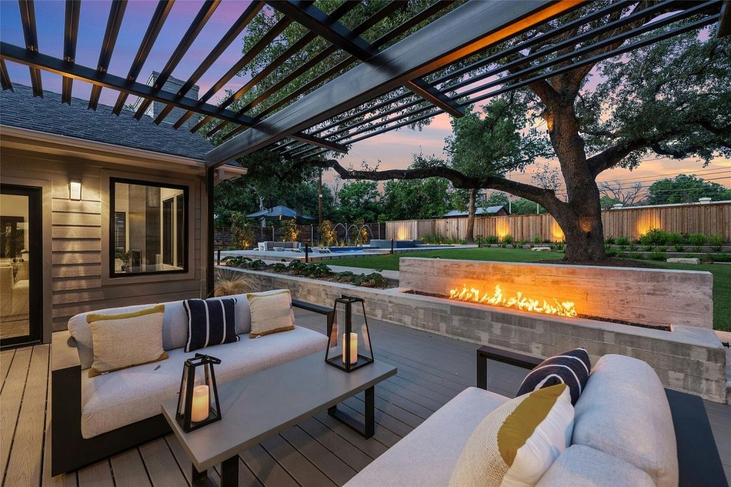 4703 Highland Terrace