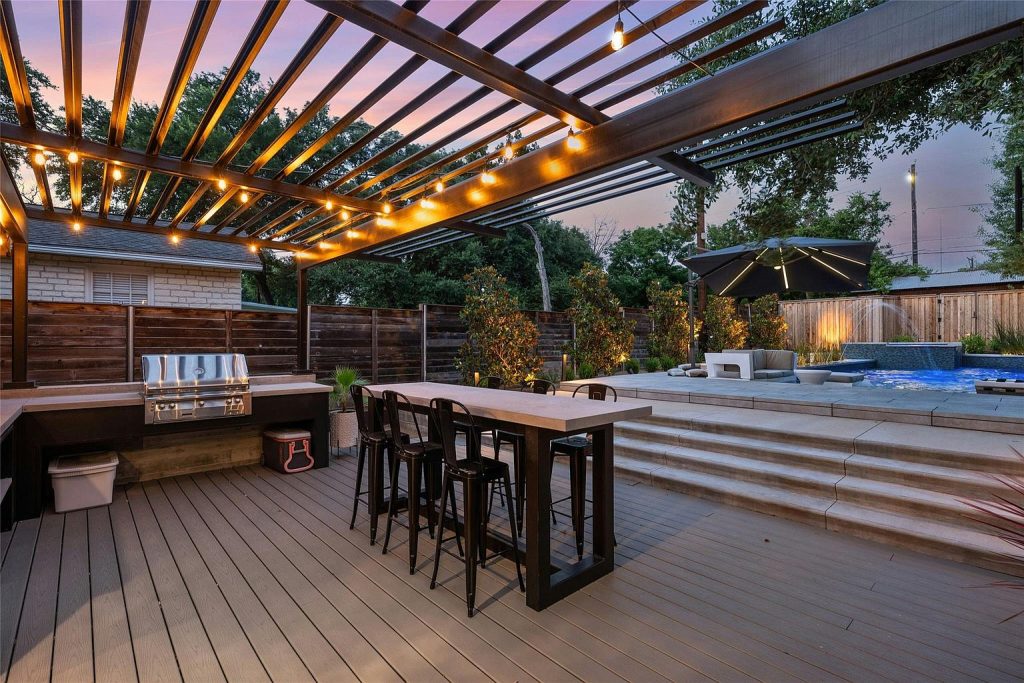 4703 Highland Terrace