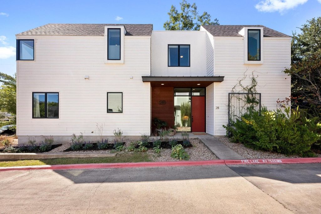 2010 Goodrich Avenue #2B