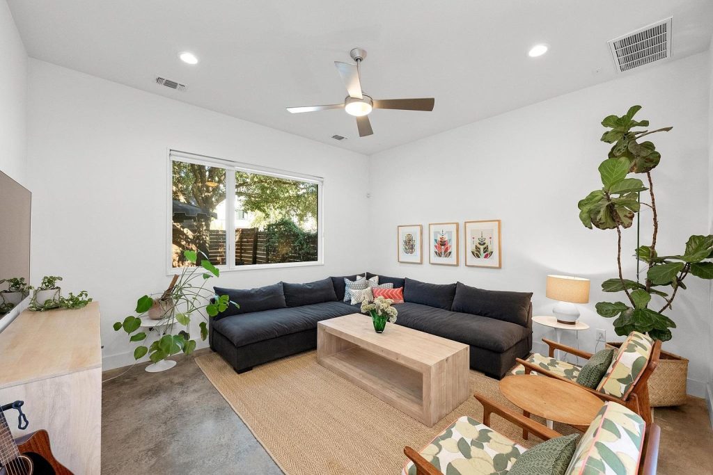 2010 Goodrich Avenue #2B