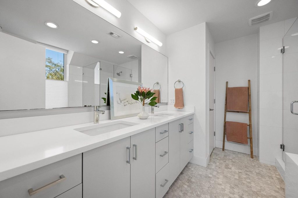 2010 Goodrich Avenue #2B
