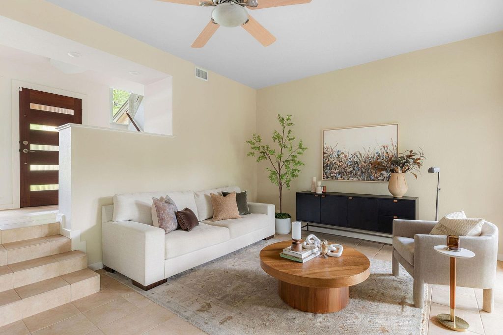 2615 Deerfoot Trail