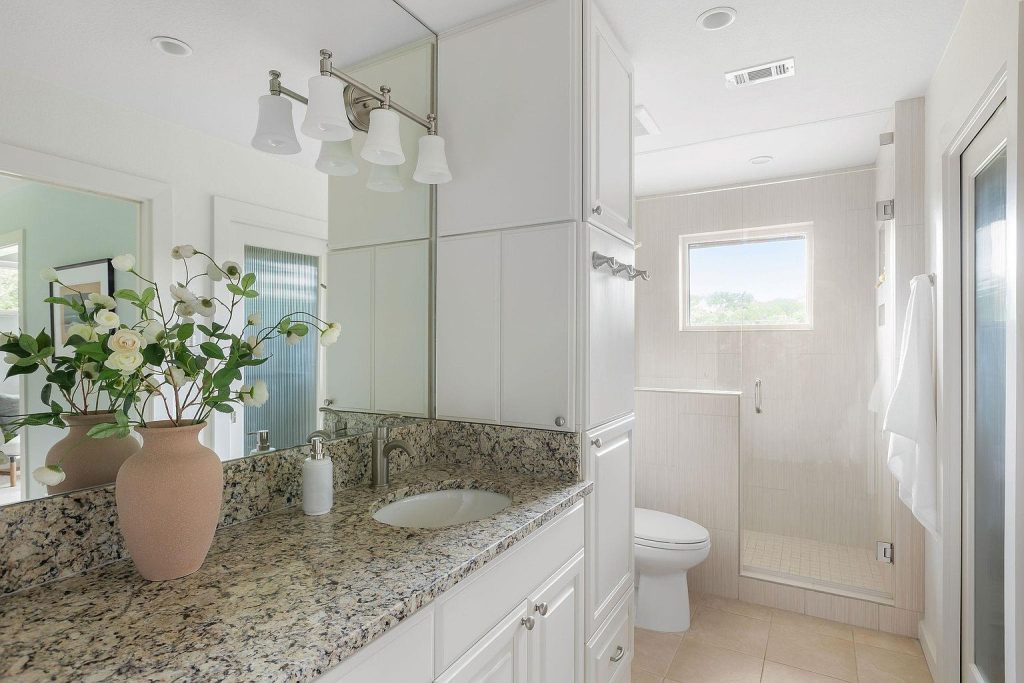 2615 Deerfoot Trail
