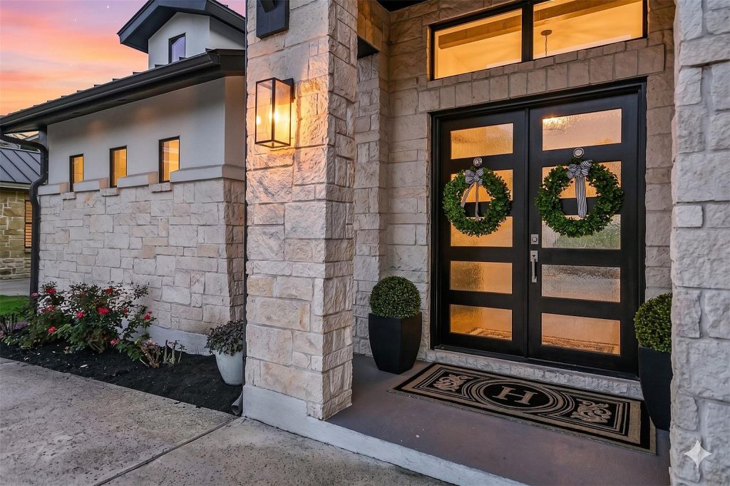 810 Crestone Stream Drive