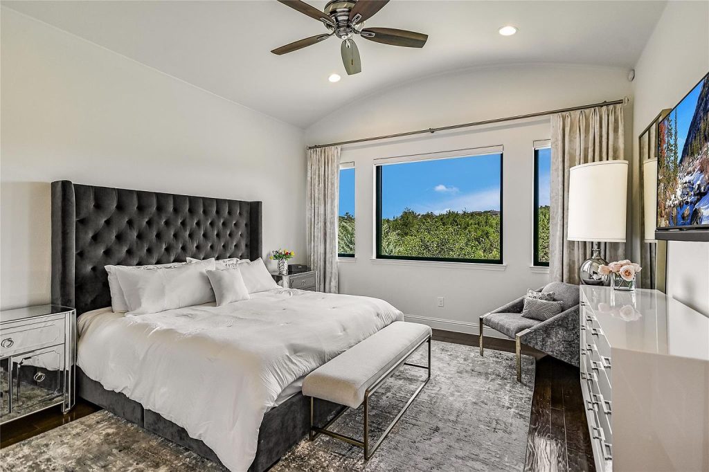 810 Crestone Stream Drive