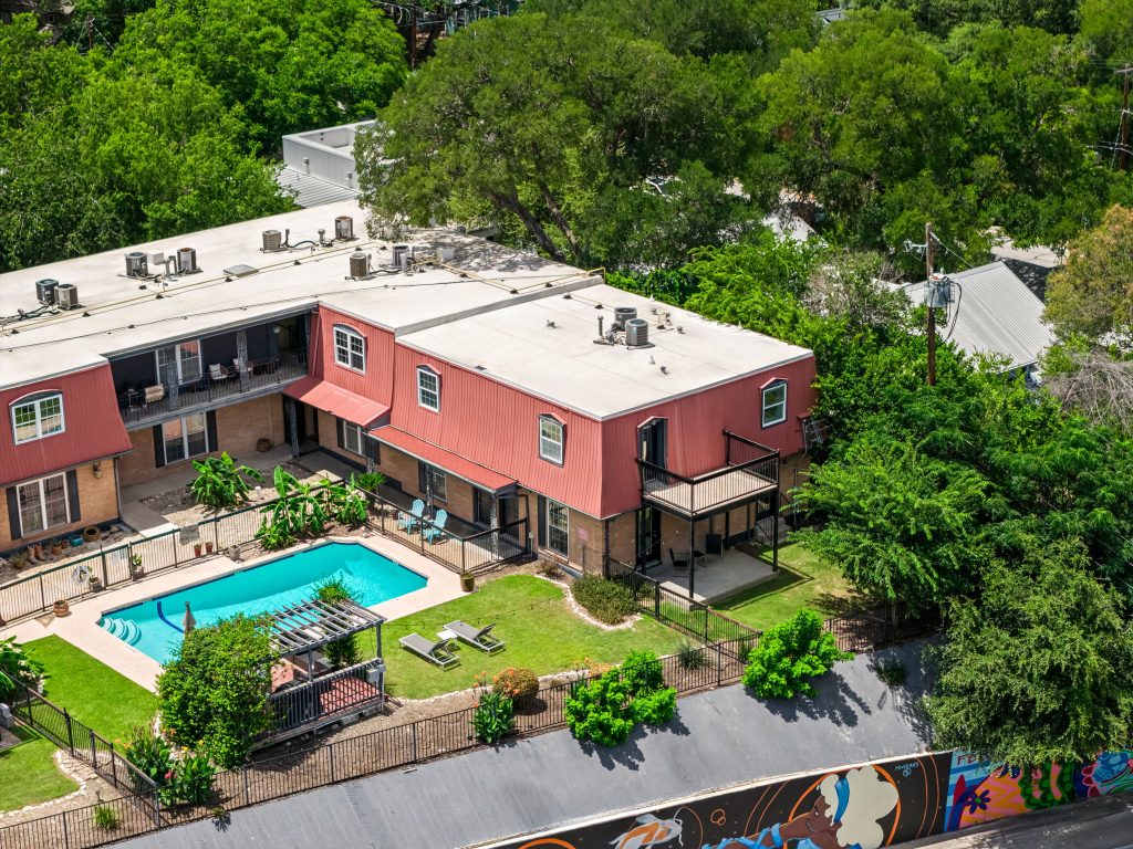 900 S Lamar Unit 201