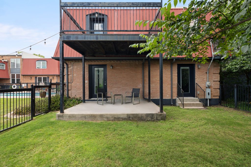 900 S Lamar Unit 201