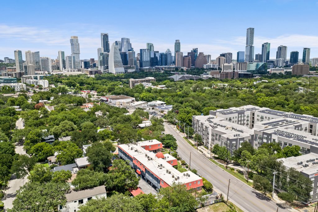 900 S Lamar Unit 201