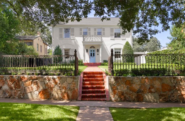 2402 Harris Blvd
