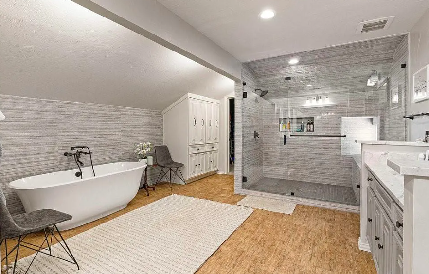 10301 La Costa Drive