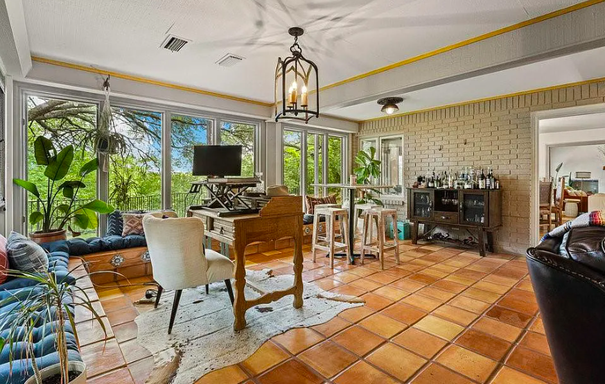 10301 La Costa Drive