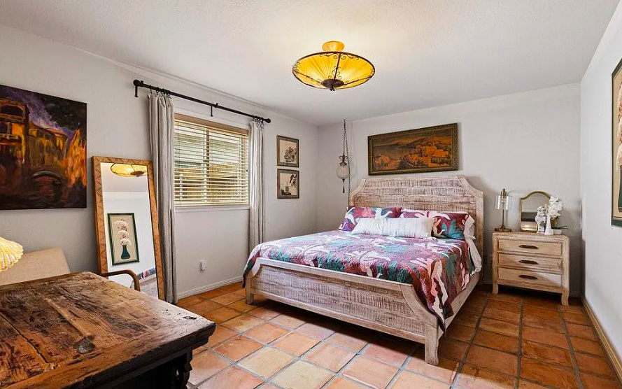 10301 La Costa Drive