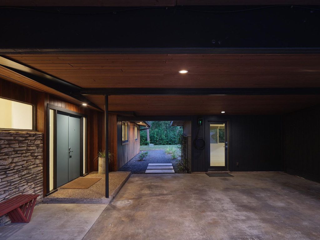 609 Laurel Valley Rd